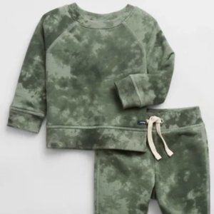 Baby Gap 2-Piece Tie-Dye Set
